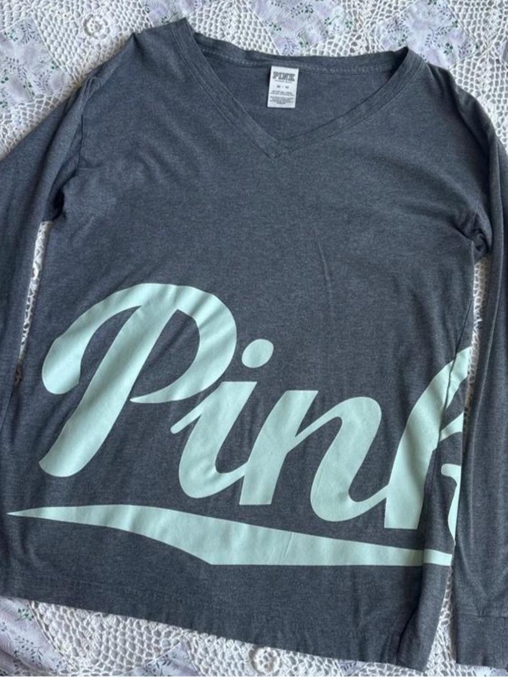 Victoria’s Secret PINK gray oversized V-neck long sleeve